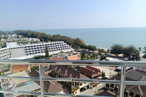 Condo in Cha-am, Thailand, 2 bedrooms № 159080 - photo 11