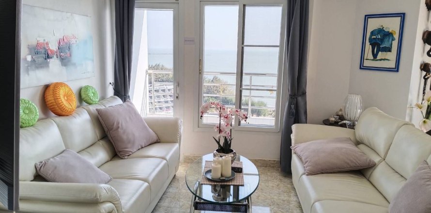 Condo in Cha-am, Thailand, 2 bedrooms № 159080