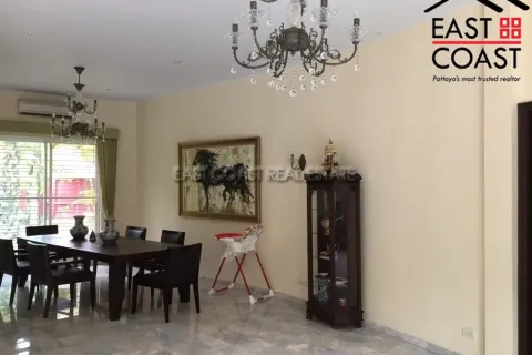 Casa de 3 dormitorios en Pattaya, Tailandia № 213939 - foto 6
