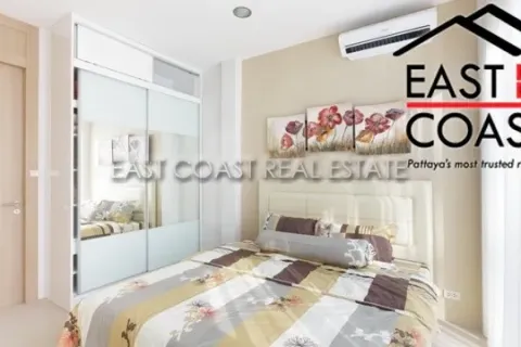 Casa de 4 dormitorios en Pattaya, Tailandia № 213937 - foto 24
