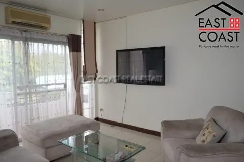 Casa de 4 dormitorios en Pattaya, Tailandia № 213941 - foto 18