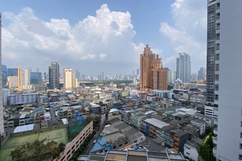 Condo in Khlong Toei, Bangkok, Thailand, 2 bedrooms  № 200939 - photo 13