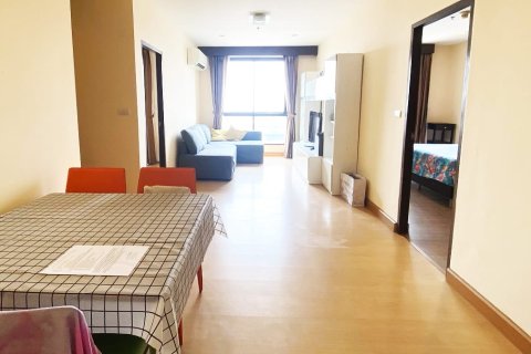 Condo in Watthana, Bangkok, Thailand, 2 bedrooms  № 200940 - photo 7