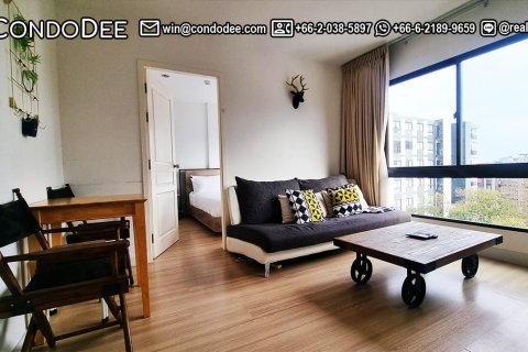 Condo in Khlong Toei, Bangkok, Thailand, 1 bedroom  № 200944 - photo 5