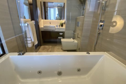 Condo in Watthana, Bangkok, Thailand, 1 bedroom  № 200945 - photo 3