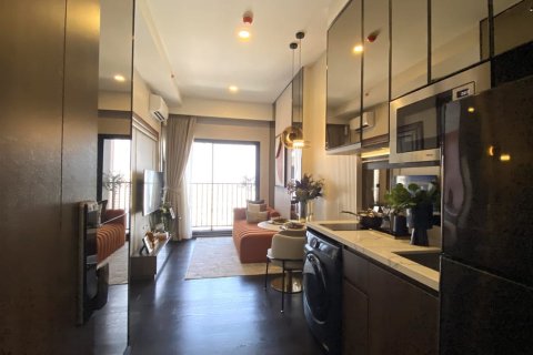 Condo in Watthana, Bangkok, Thailand, 1 bedroom  № 200945 - photo 4
