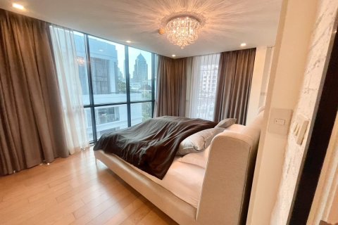 Condo in Bangkok, Thailand, 1 bedroom  № 200941 - photo 12