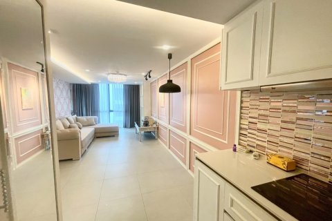Condo in Bangkok, Thailand, 1 bedroom  № 200941 - photo 7