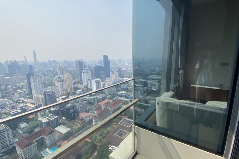 Condo in Watthana, Bangkok, Thailand, 2 bedrooms  № 200943 - photo 12