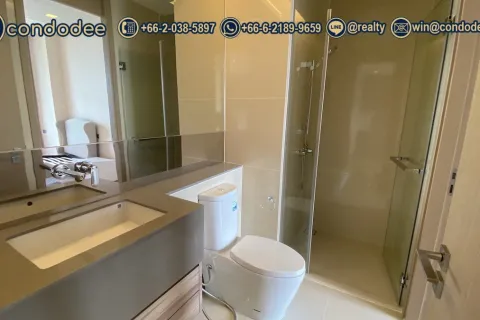 Condo in Watthana, Bangkok, Thailand, 2 bedrooms  № 200943 - photo 9