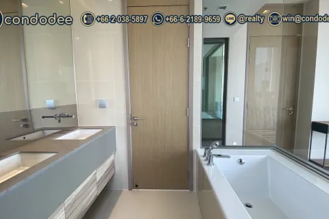 Condo in Watthana, Bangkok, Thailand, 2 bedrooms  № 200943 - photo 10