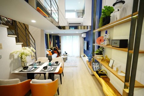 Condo in Bangkok, Thailand, 2 bedrooms  № 166676