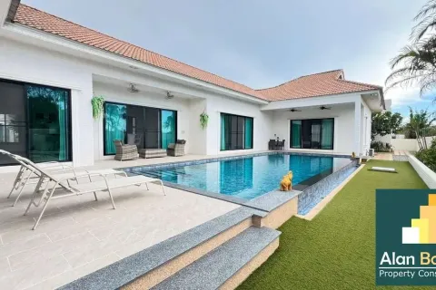 บ้านในพัทยา, ประเทศไทย 4 ห้องนอน № 210468