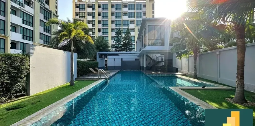 สตูดิโอในคอนโดมิเนียมในจอมเทียน, พัทยา, ประเทศไทย № 210464