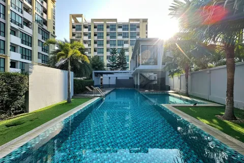 สตูดิโอในคอนโดมิเนียมในจอมเทียน, พัทยา, ประเทศไทย № 210464 - รูปถ่าย 19