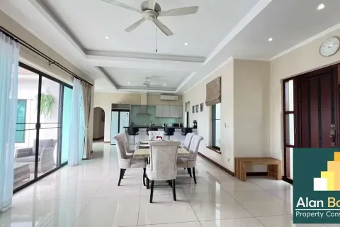 บ้านในพัทยา, ประเทศไทย 4 ห้องนอน № 210467 - รูปถ่าย 11