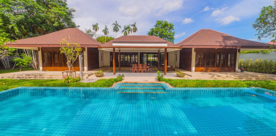 Вилла в Паклоке, Таиланд с 5 спальнями  № 142186