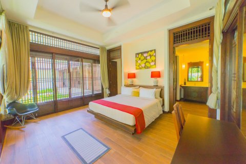 Вилла в Паклоке, Таиланд с 5 спальнями  № 142186 - фото 4