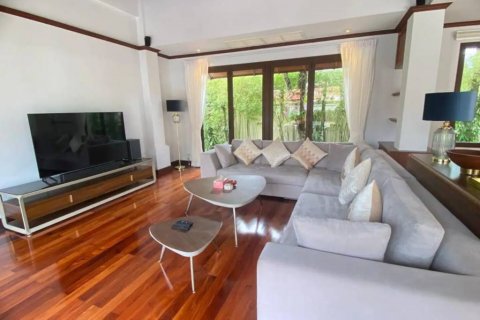 Villa in Bang Tao, Thailand 6 bedrooms № 114582 - photo 9