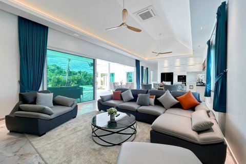 Вилла в Хуа Хине, Таиланд с 3 спальнями  № 114578 - фото 9