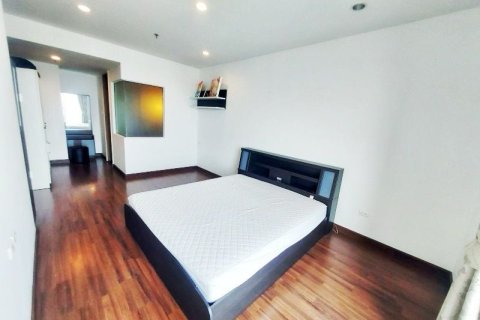 Studio in the Condo in Ratchathewi, Bangkok, Thailand  № 153346 - photo 5