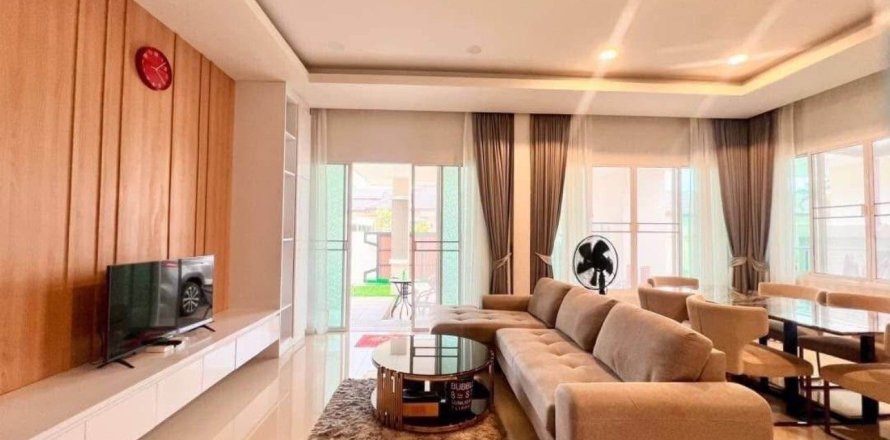 Дом в Паттайе, Таиланд с 3 спальнями  № 153342