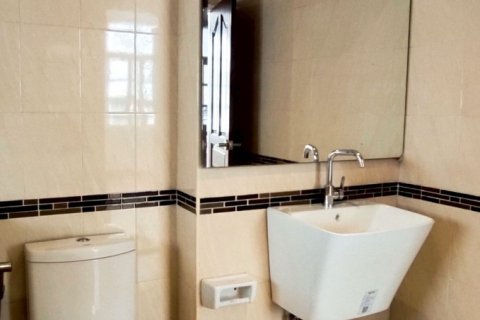 Townhouse à Huai Khwang, Bangkok, Thaïlande 4 chambres № 171145 - photo 6