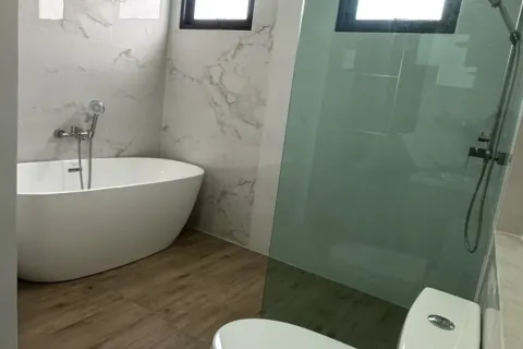 House in Pattaya, Thailand 3 bedrooms № 171143 - photo 3