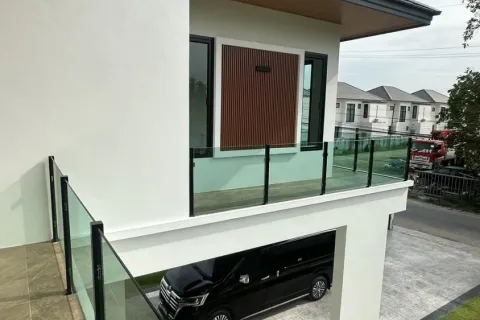 House in Pattaya, Thailand 3 bedrooms № 171143 - photo 6