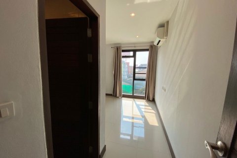 Коммерческая недвижимость в Чиангмае, Таиланд № 162514 - фото 5