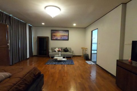 Villa à Chiang Mai, Thaïlande 4 chambres № 162515 - photo 5