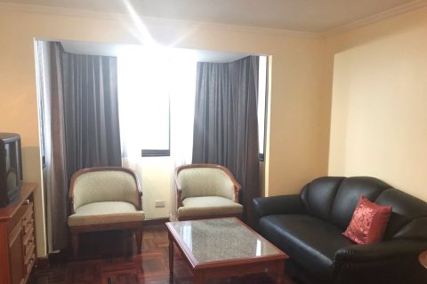 Студия в кондо в Клонг Тоэй, Бангкок, Таиланд № 149157 - фото 1