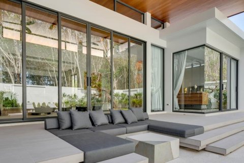 Villa in Bang Tao, Thailand 4 Schlafzimmer № 166726 - Foto 13