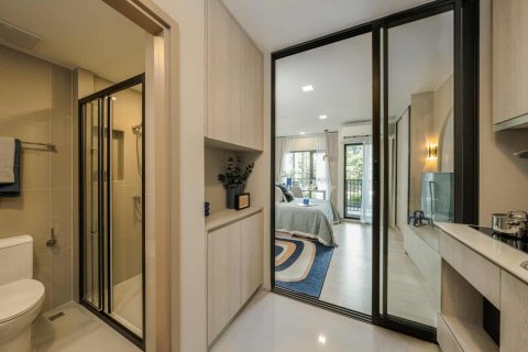 Condo à Thonburi, Bangkok, Thaïlande, 1 chambre  № 166724 - photo 6