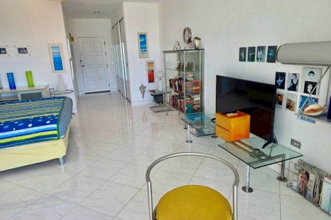 Студия в кондо в Банг Ламунге, Таиланд № 154515 - фото 4