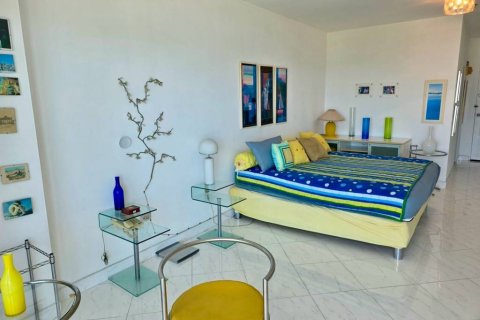 Студия в кондо в Банг Ламунге, Таиланд № 154515 - фото 3