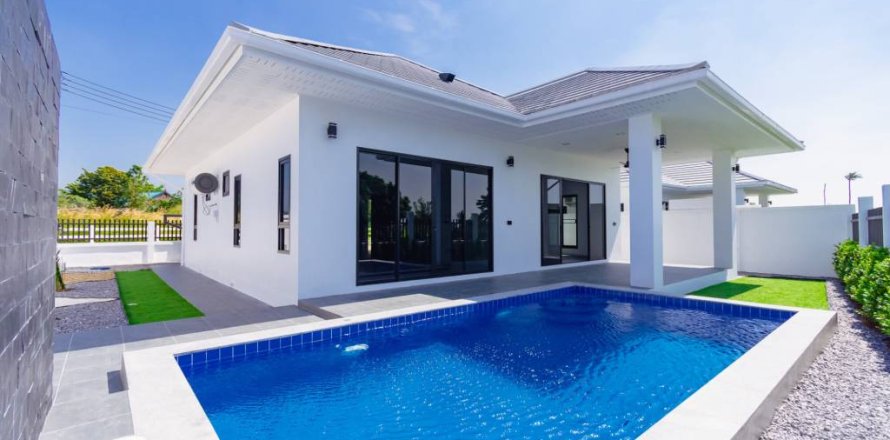 Villa in Pran Buri, Thailand 2 bedrooms № 154516