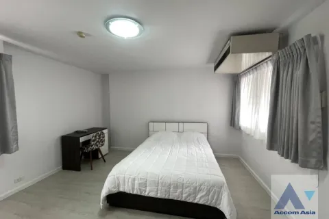 Condominio de 3 dormitorios en Watthana, Bangkok, Tailandia № 214306 - foto 19