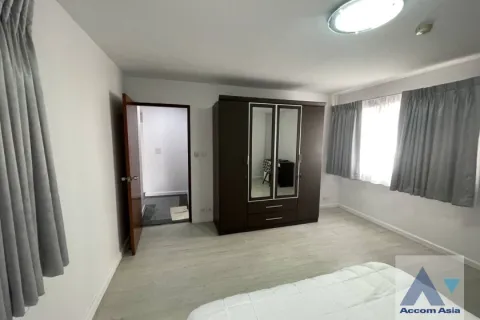Condominio de 3 dormitorios en Watthana, Bangkok, Tailandia № 214306 - foto 27
