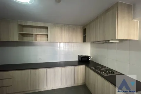 Condominio de 3 dormitorios en Watthana, Bangkok, Tailandia № 214306 - foto 10