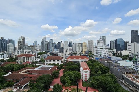 Condo à Watthana, Bangkok, Thaïlande, 3 chambres № 201112 - photo 16