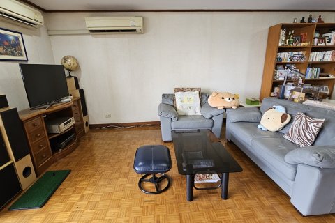 Condo à Watthana, Bangkok, Thaïlande, 3 chambres № 201112 - photo 8