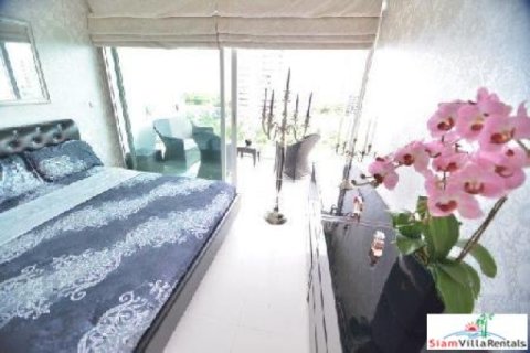 Apartment in Pattaya, Thailand 1 bedroom № 192977 - photo 4