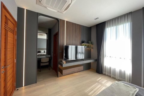 Villa in Hang Dong, Thailand 4 bedrooms № 154936 - photo 28