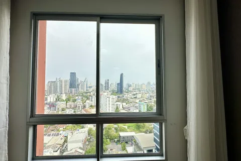 Студия в кондо в Клонг Тоэй, Бангкок, Таиланд № 154938 - фото 11