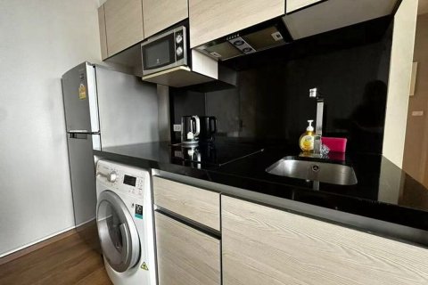 Condo à Khlong Toei, Bangkok, Thaïlande, 2 chambres № 154934 - photo 3