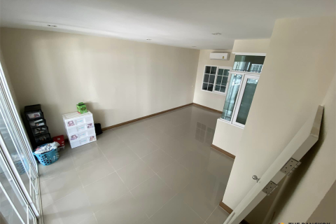 ทาวน์เฮาส์ในกรุงเทพฯ, ประเทศไทย 4 ห้องนอน № 189582 - รูปถ่าย 8