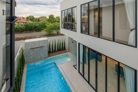 Duplex in Pattaya, Thailand 4 bedrooms № 167929 - photo 15