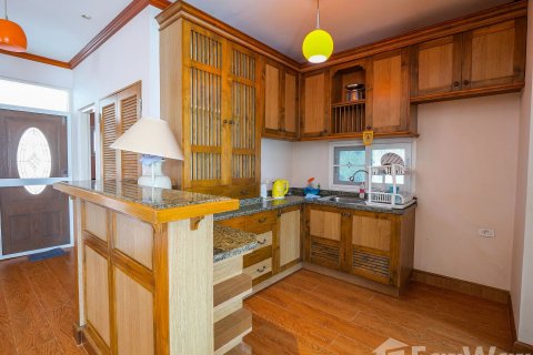 House in Phuket, Thailand 4 bedrooms № 167933 - photo 6