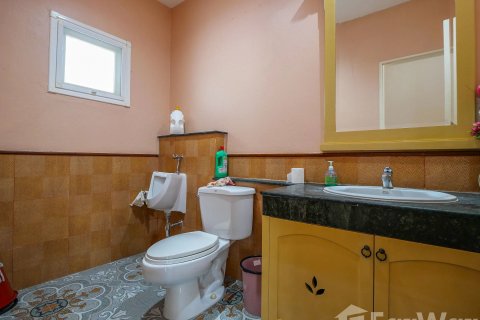 House in Phuket, Thailand 4 bedrooms № 167933 - photo 7